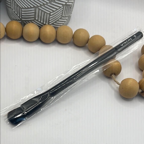 WingMe Black Makeup Mega Shading Brush 13 - Picture 7 of 7